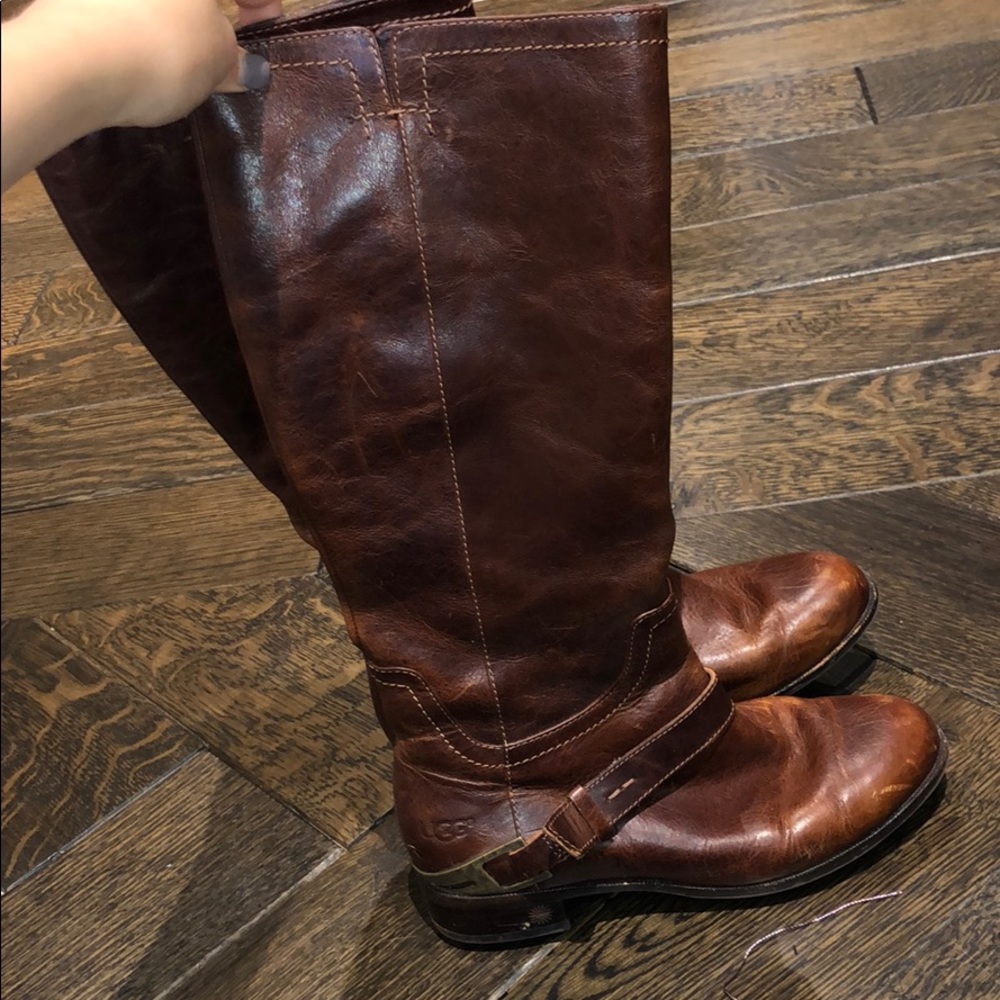 UGG Riding Boots - Picture 3 of 3